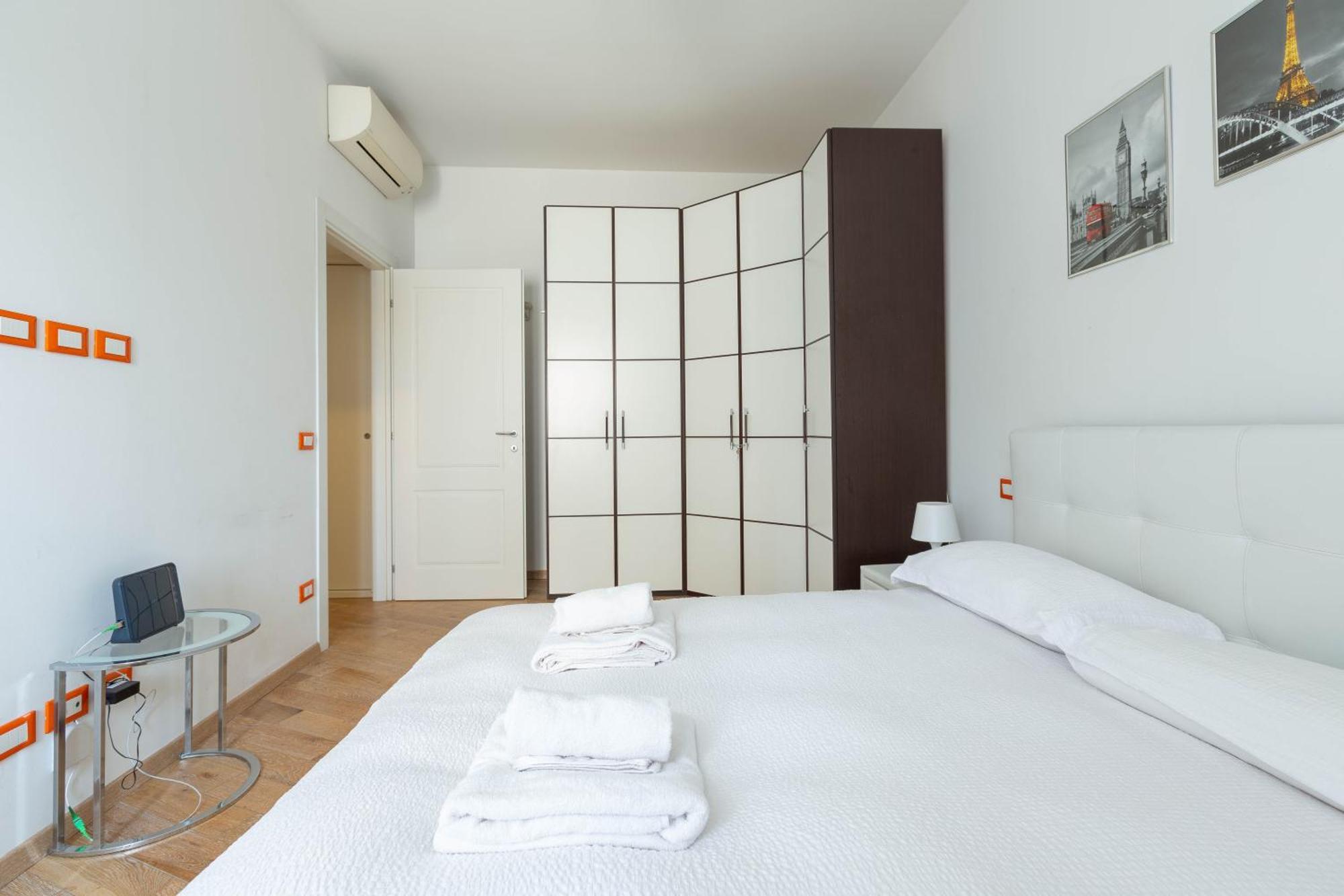 Porta Romana Comfy Apartment Milano Esterno foto
